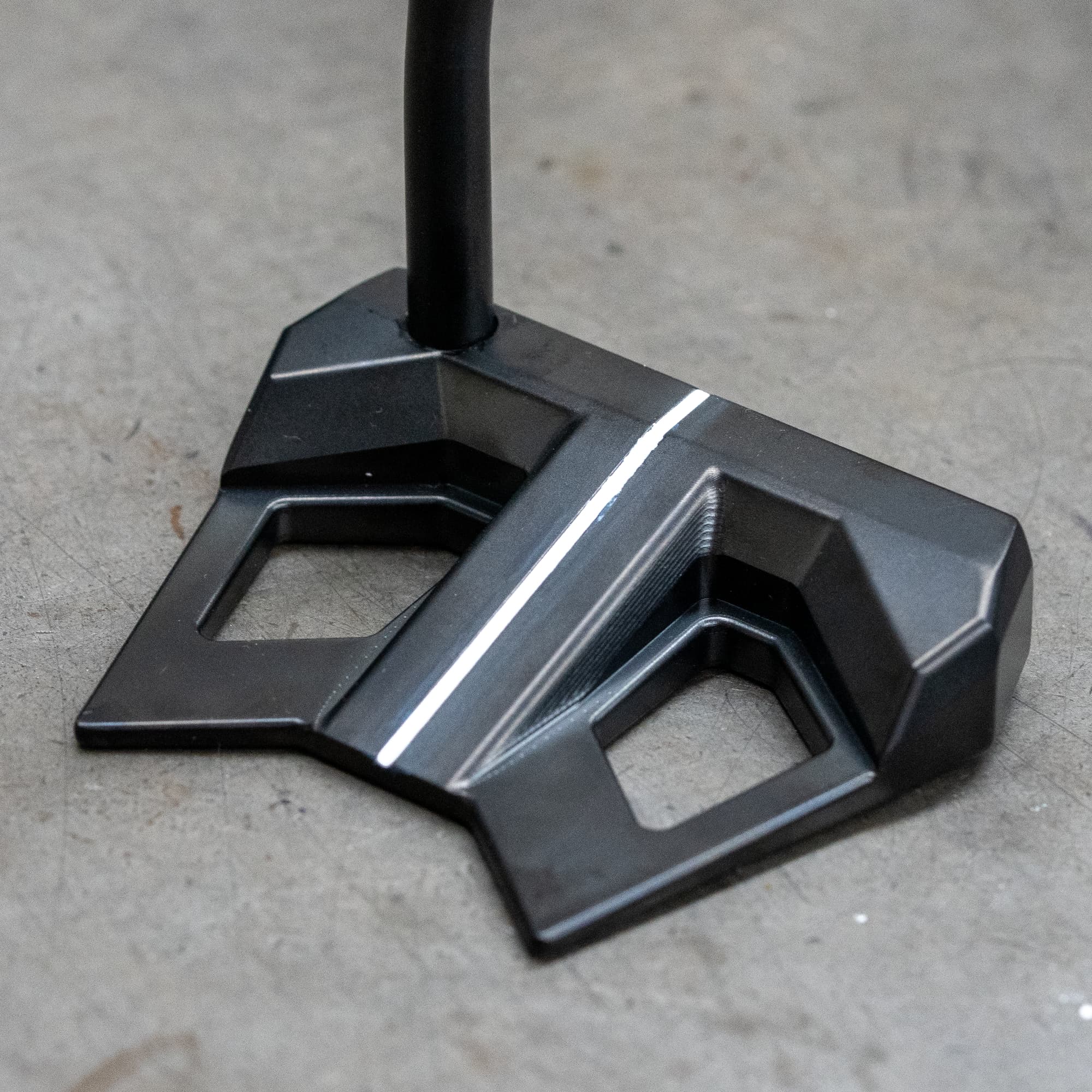 Everlyn - Vapor Black 303SS - Double Bend Shaft