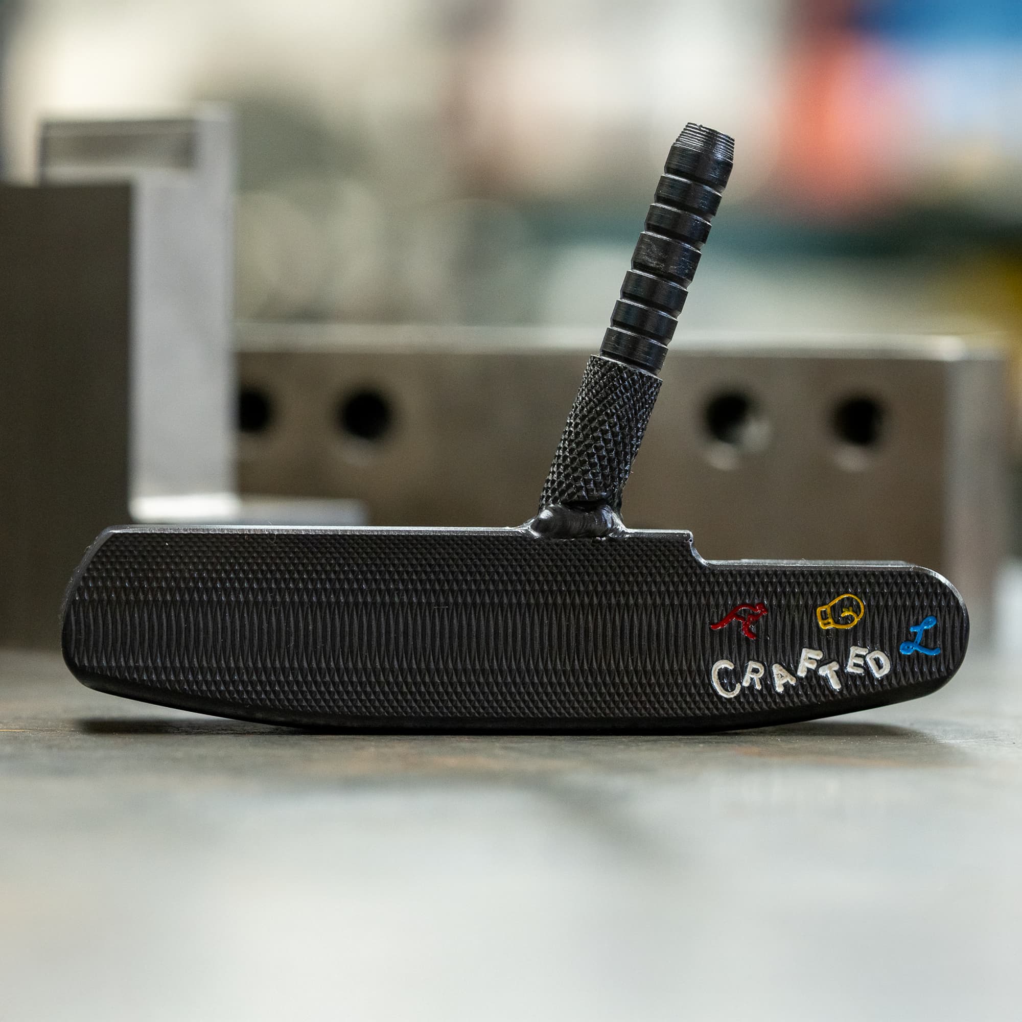 DD201 - Centre Shafted Roo Crafted Custom w/ Black Oxide Finish