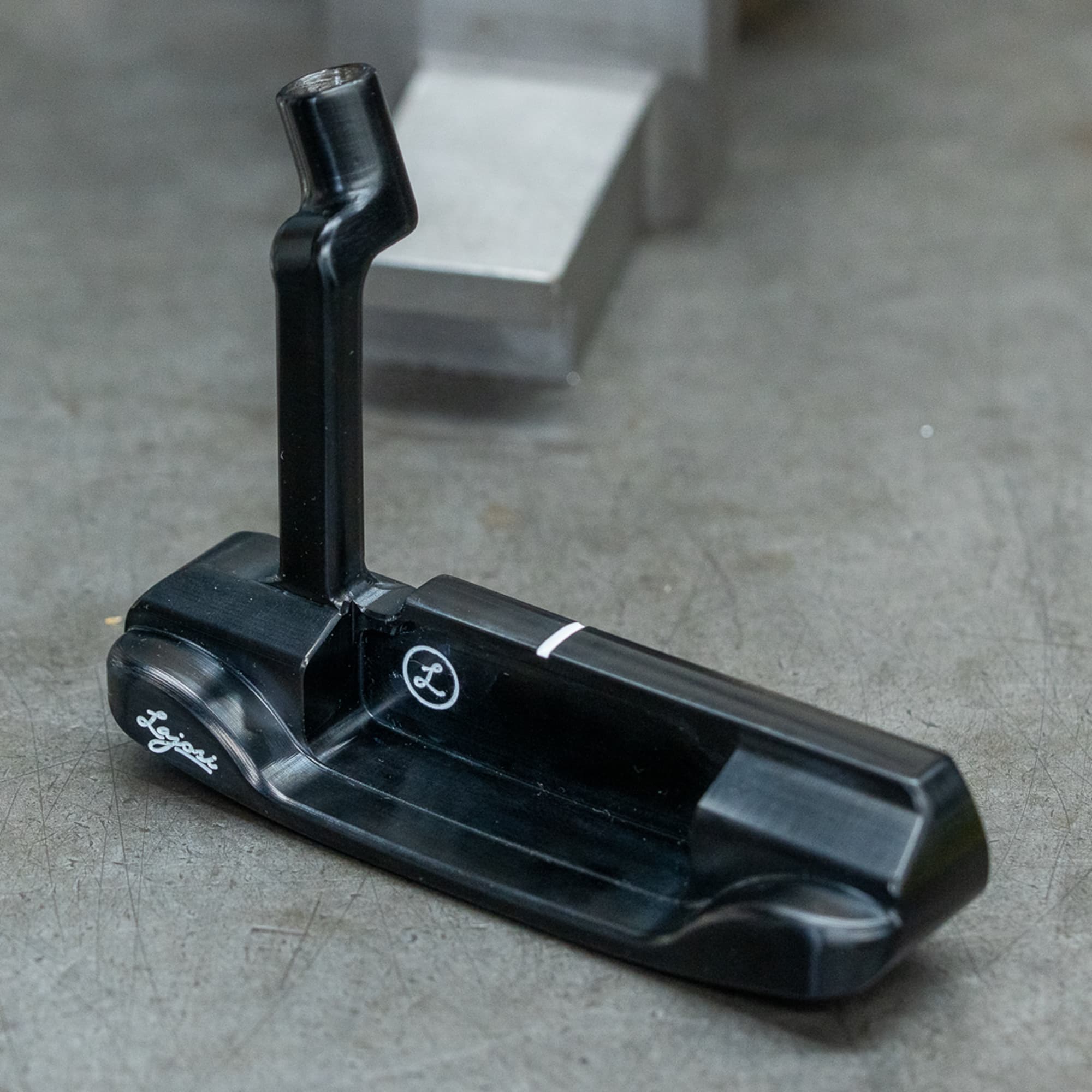 DD201 - Vapor Black w/ V-Grooves