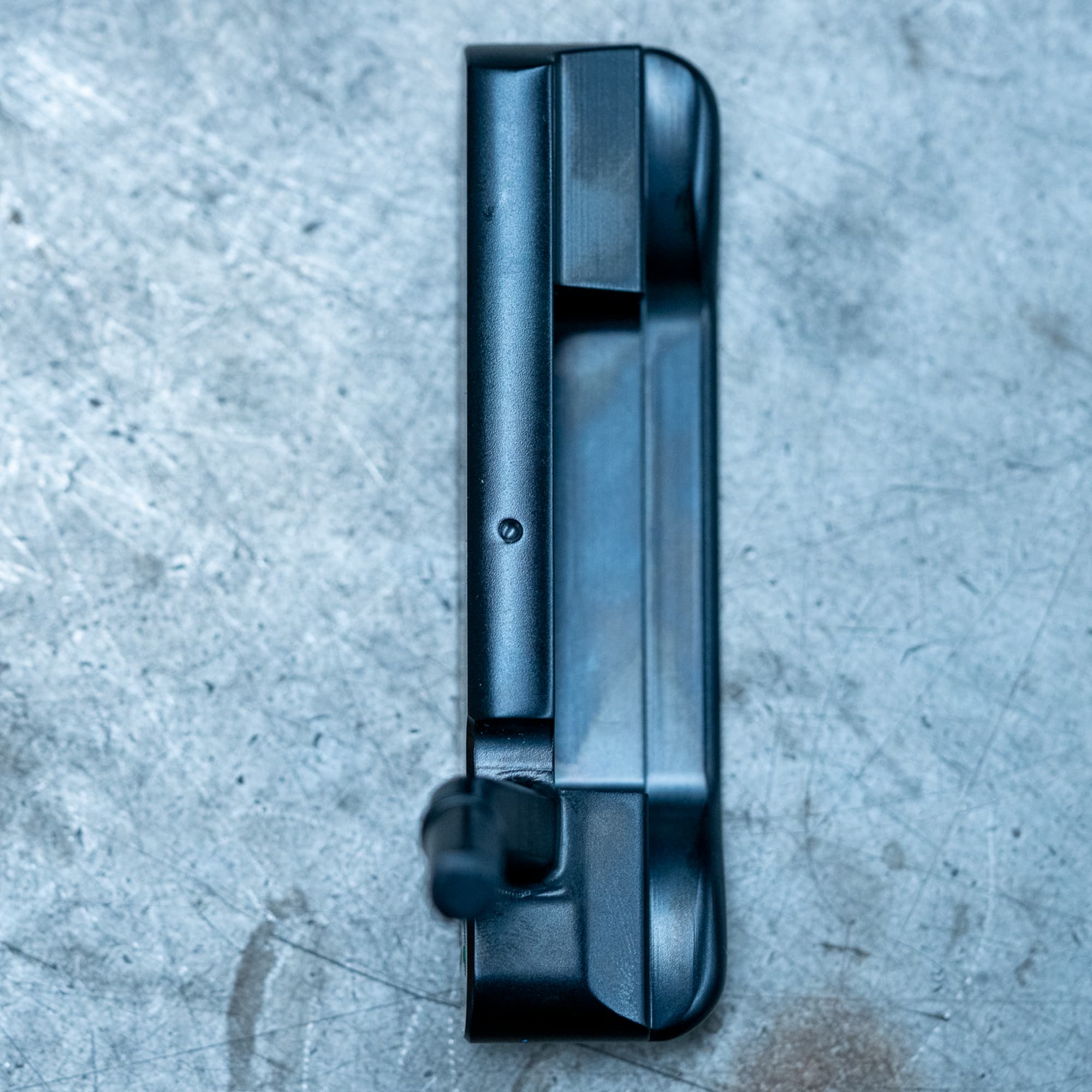 DD201 Flow Neck - Vapor Black - Peace Birdie