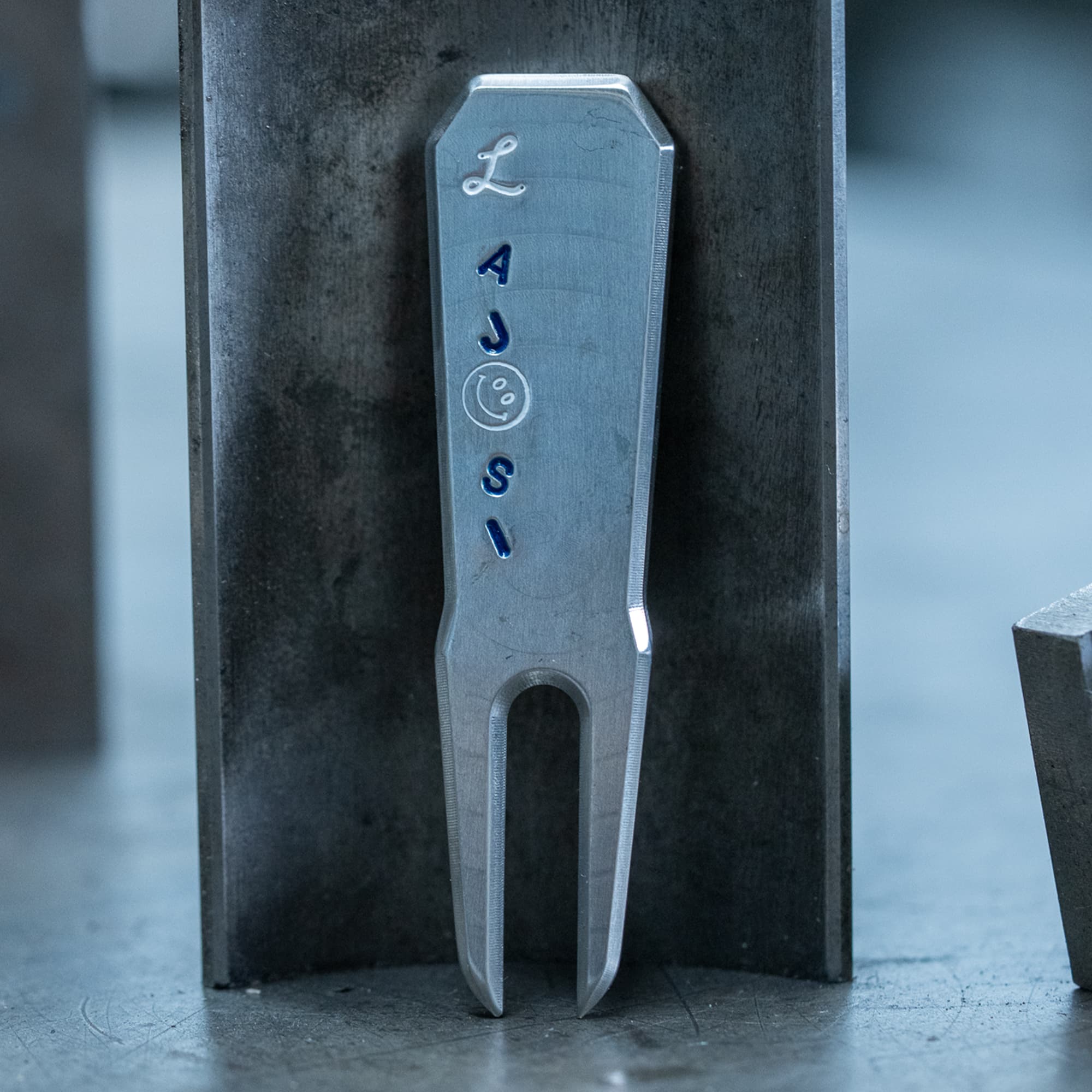 Kari Wuz Here - Small Batch Stainless Steel Repair Tool