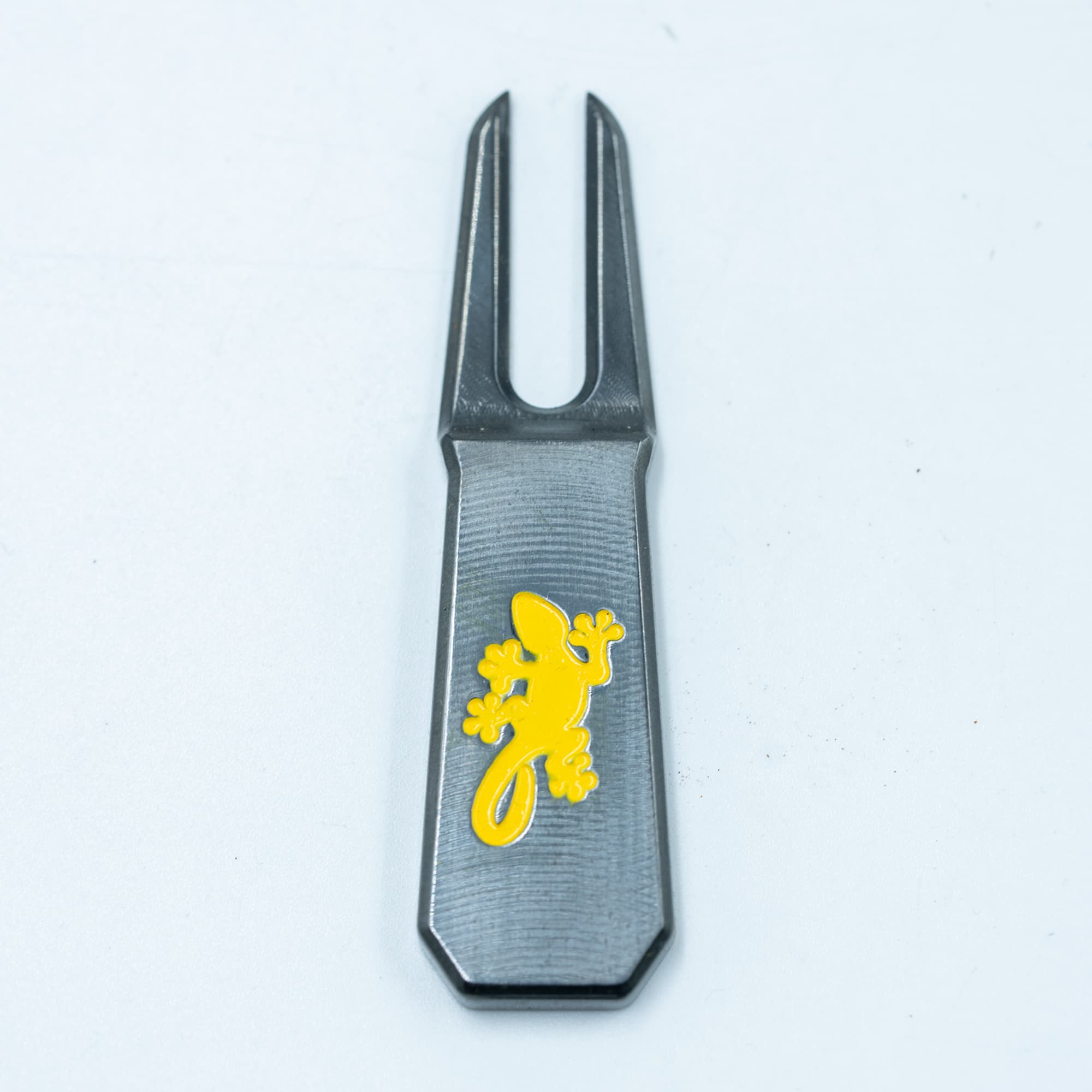 Yellow Lizard - Small Batch Carbon Steel Repair Tool